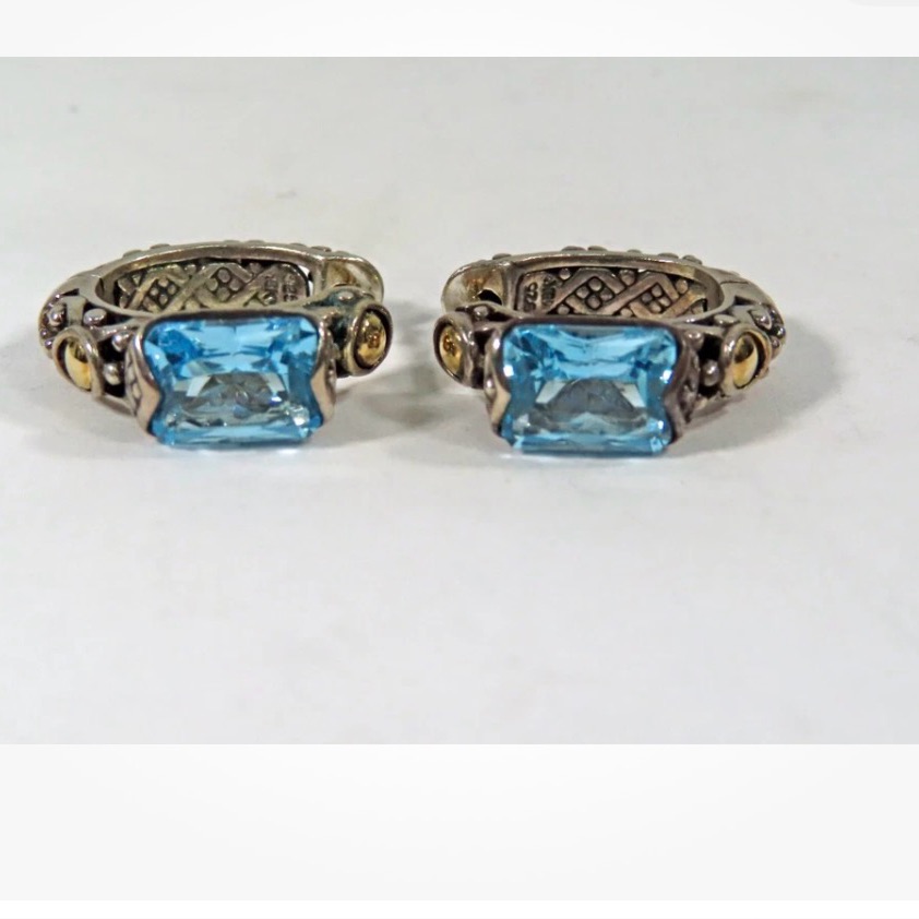 John Hardy 18k Batu Sari Padi Blue Topaz Earrings 350$